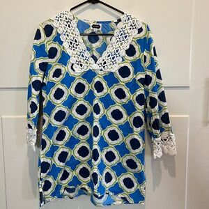 Mud Pie Blue Floral Tunic Top‎ 100% Cotton Crochet Trim V Neck Ikat Medium Boho